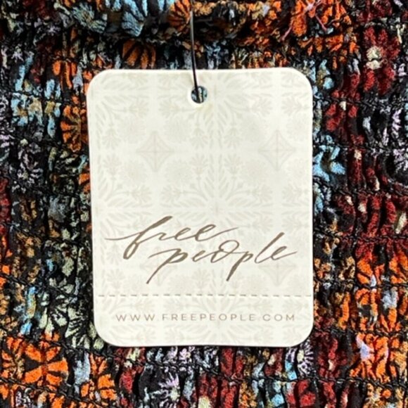 Free People NWT Square Neck Smocked Puff Sleeve Floral Crop Top In Dark Combo L - Picture 12 of 16